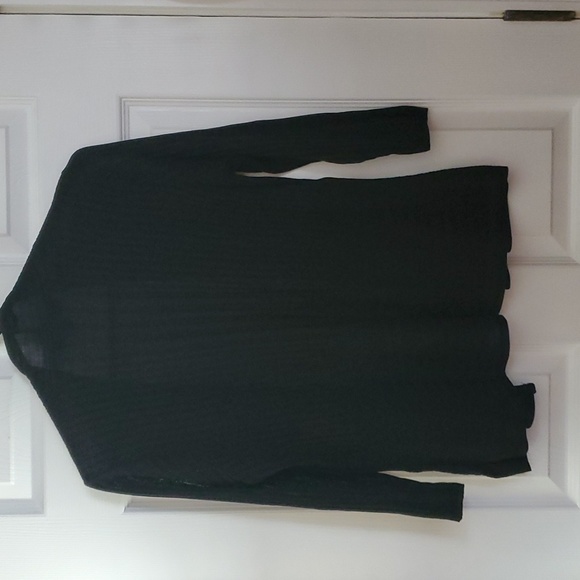 Apt.‎ 9 - Picture 2 of 3